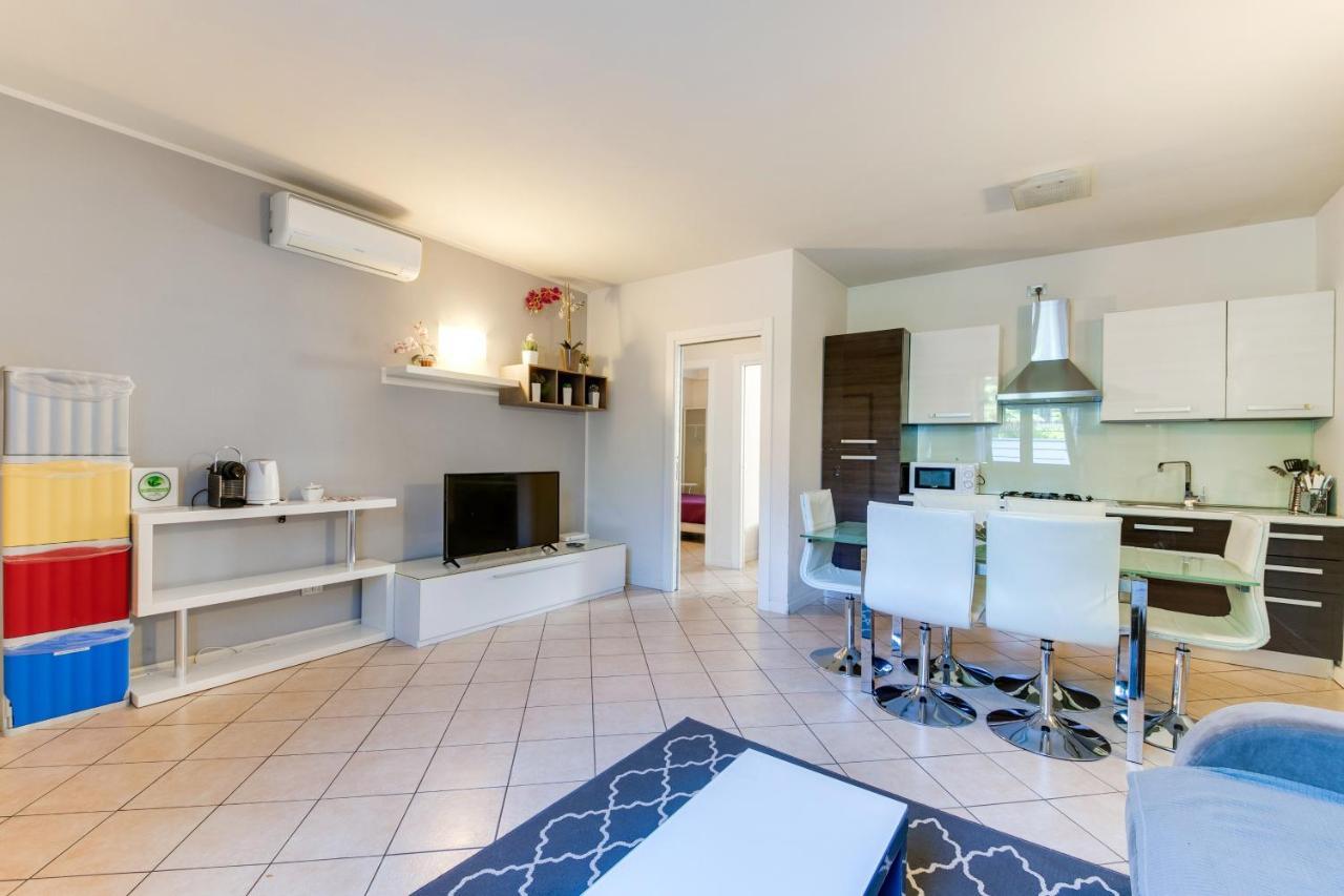 شقة Casa Bonotto ديسينسانو ديل غاردا المظهر الخارجي الصورة