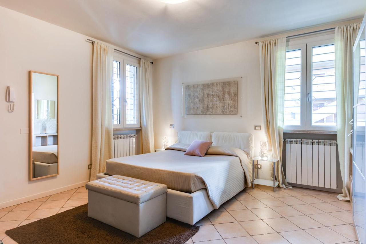 شقة Casa Bonotto ديسينسانو ديل غاردا المظهر الخارجي الصورة
