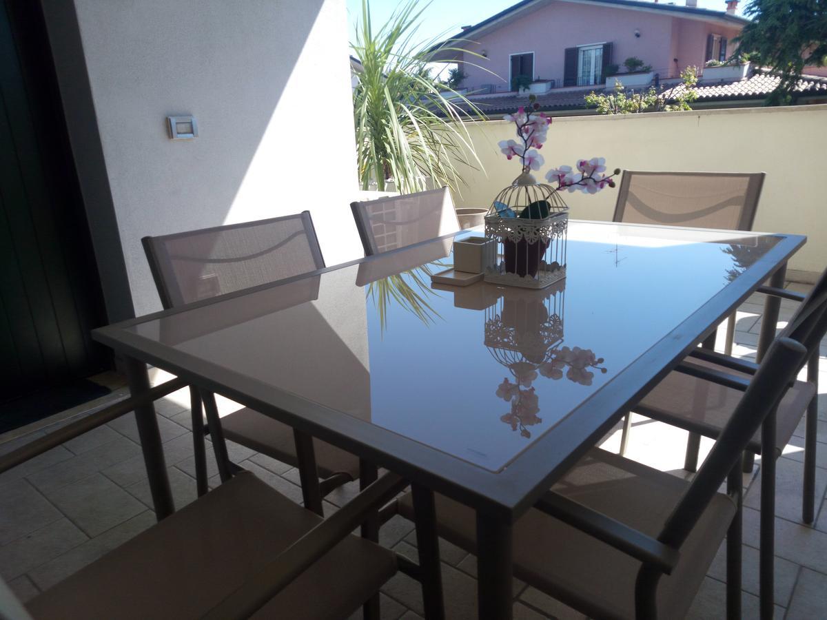 شقة Casa Bonotto ديسينسانو ديل غاردا المظهر الخارجي الصورة